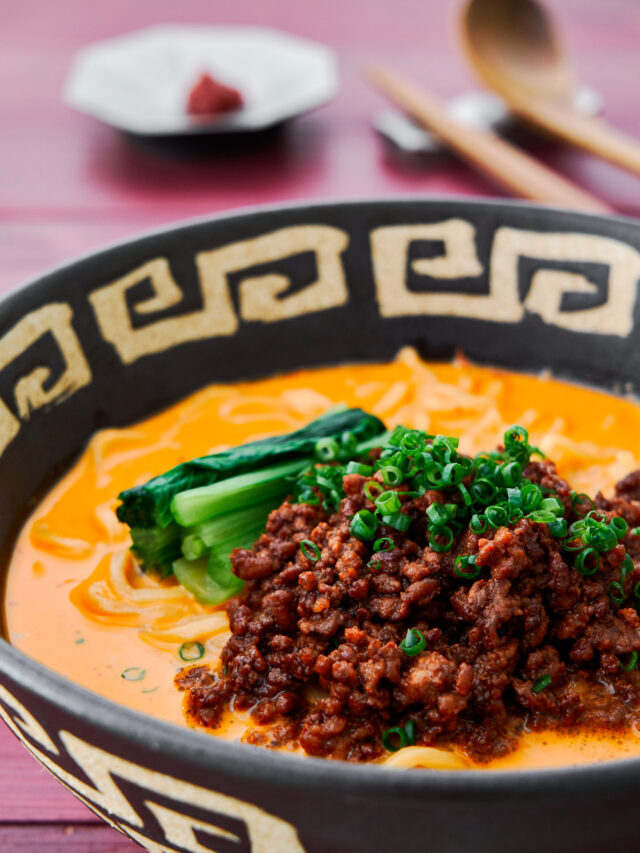 Easy Spicy Ramen Recipe (Tantanmen)