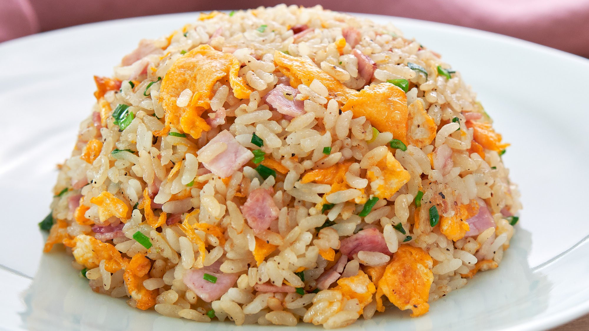 Easy Japanese fried rice that comes togehter from a handful of simple ingredients in a matter of minutes.