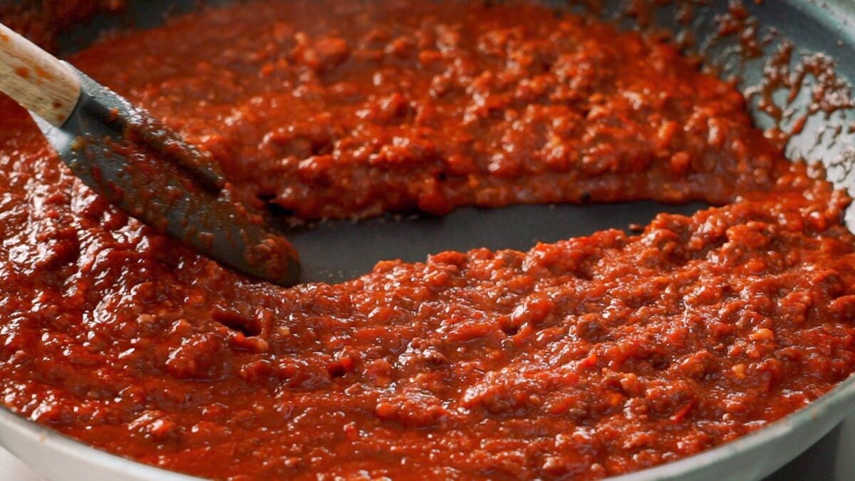 Quick spaghetti sauce after simmering for 10 minutes.